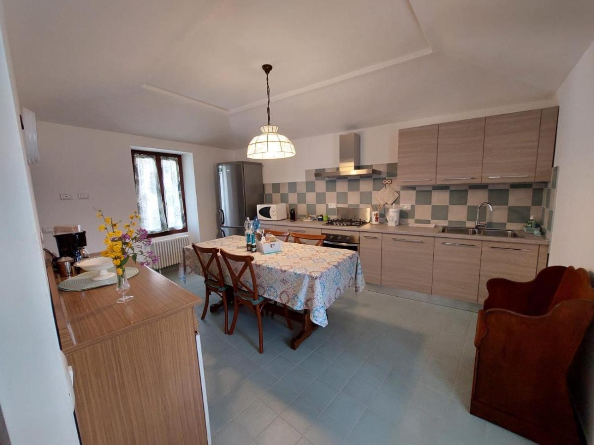 Casa Sassello - Appartamento Menta Dumenza Экстерьер фото
