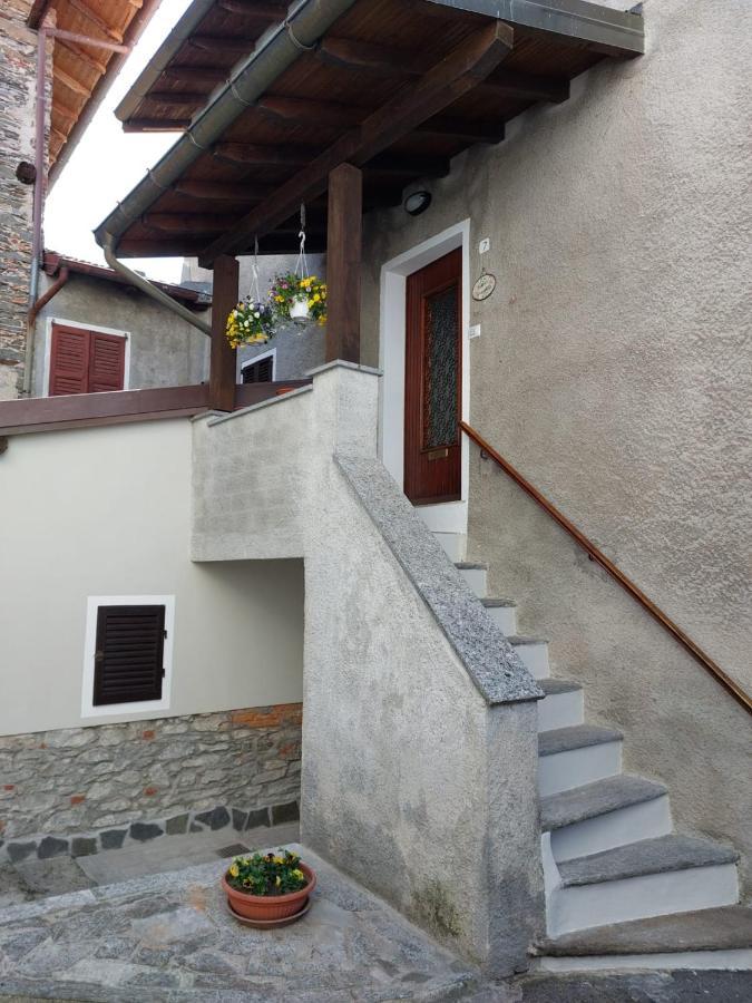 Casa Sassello - Appartamento Menta Dumenza Экстерьер фото